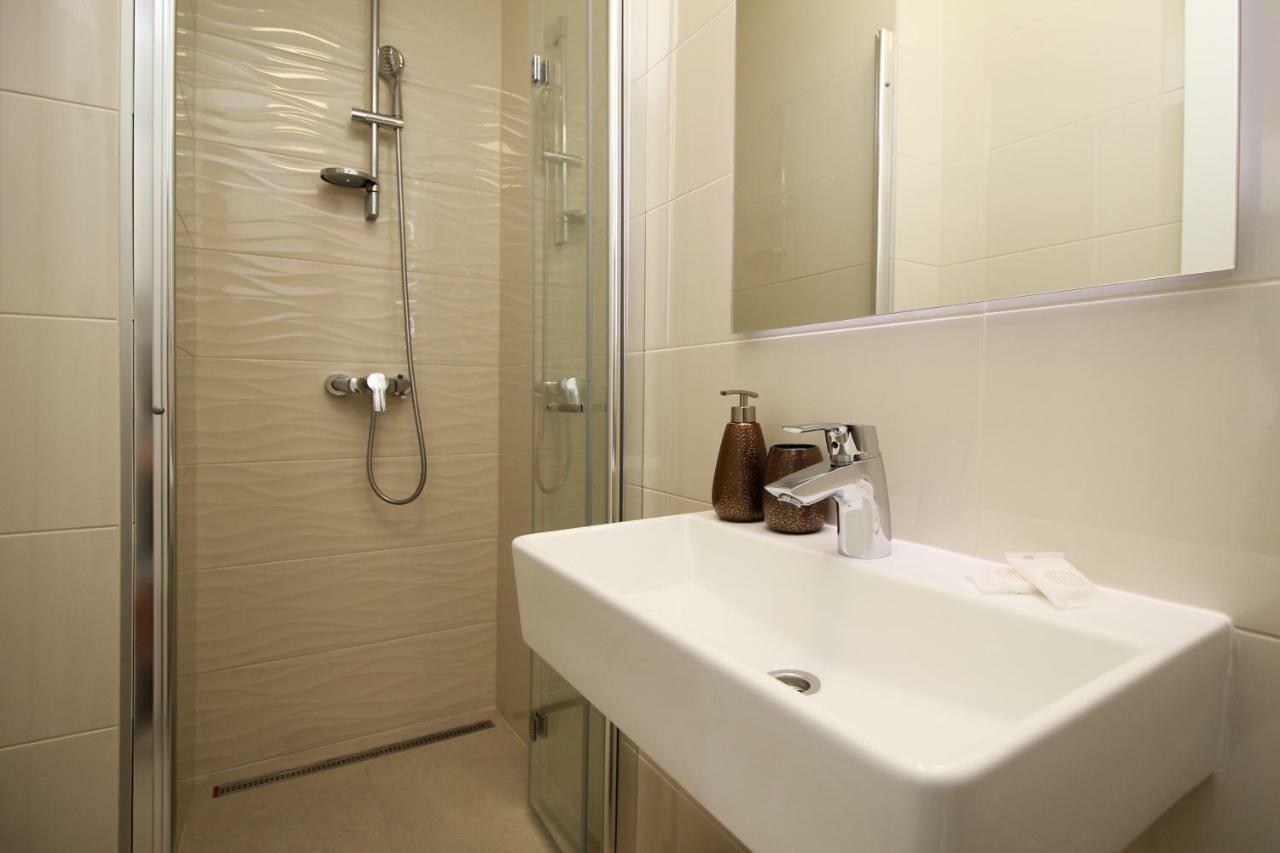 Apartamento Mar Adentro Makarska Exterior foto